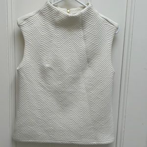 Sleeveless mock neck cream herringbone top w exposed gold zip, Pink Stitch, Sz 4